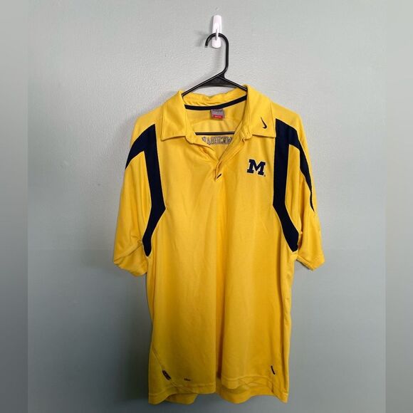 Nike Other - Michigan State Football Wolverines Mens Nike Fit Dry Polo Shirt Men Yellow SZ L